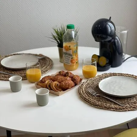 Le Cordelier-proche Marche Et Vieux Port-wifi Debit- Apartament *